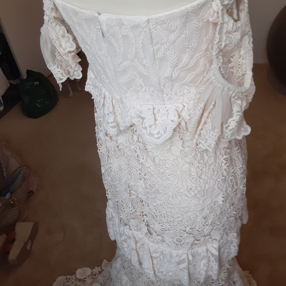 Estelle Gown - Picture 6 of 14